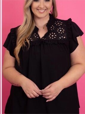 NWT Oddi Ruffled Crochet Yoke Cap Sleeve Blouse - Black Small
